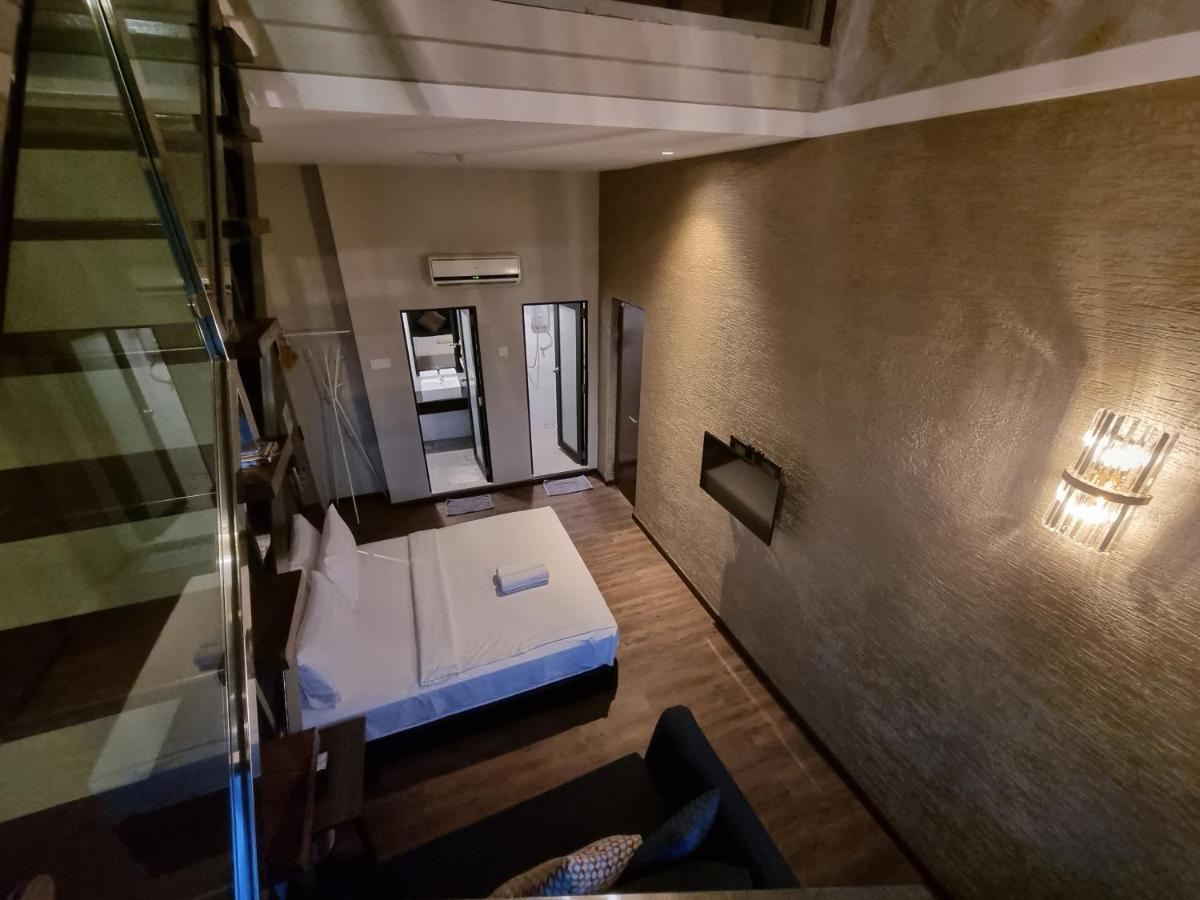 Miico Hotel @ Mount Austin Джохор-Бару Экстерьер фото